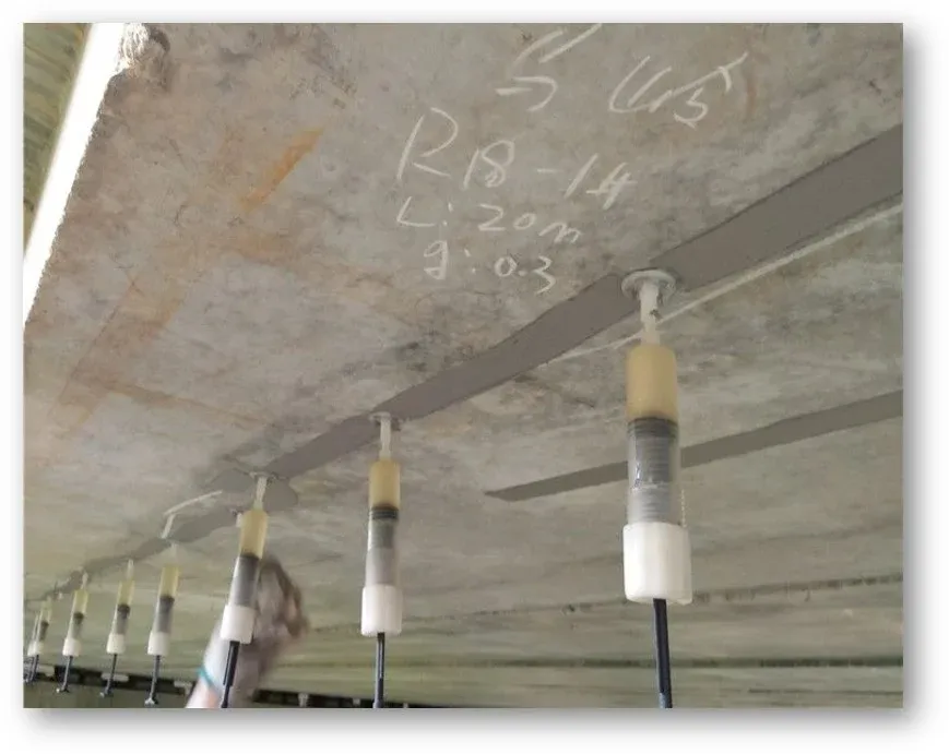 CAKUPAN APLIKASI  HM-120 L CRACK INJECTION RESIN